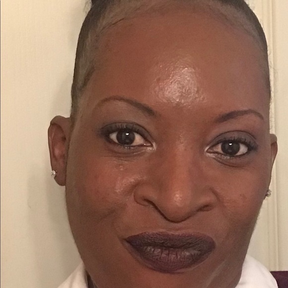 Meet your Posher, Roslyn m - Picture 1 of 1